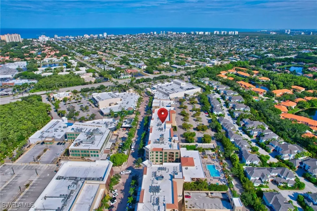 9115 Strada Place Naples FL 34108