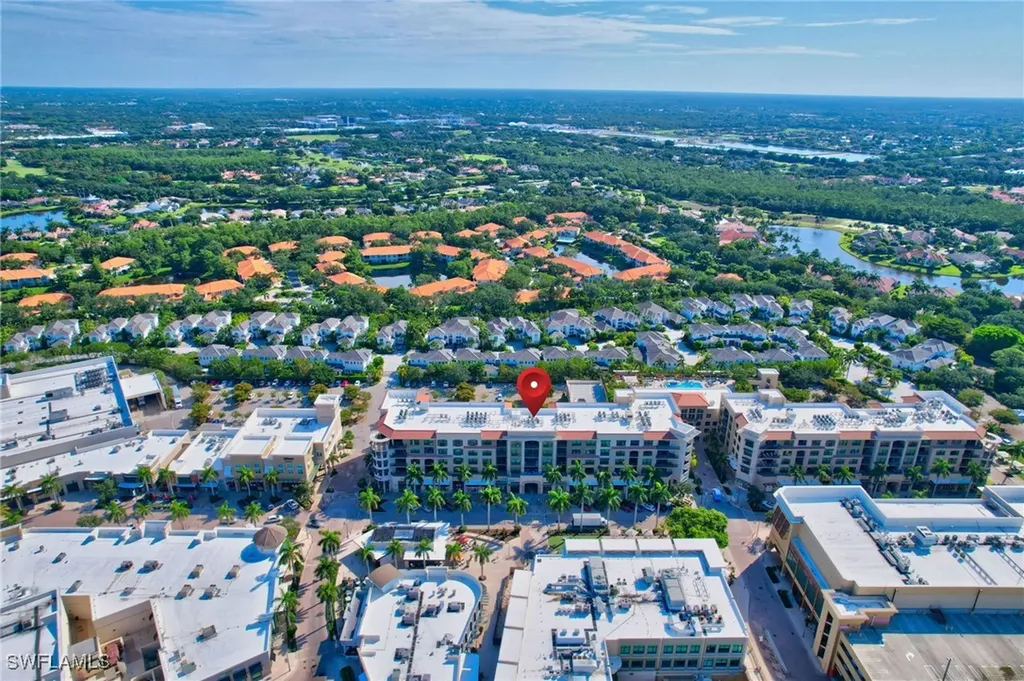 9115 Strada Place Naples FL 34108