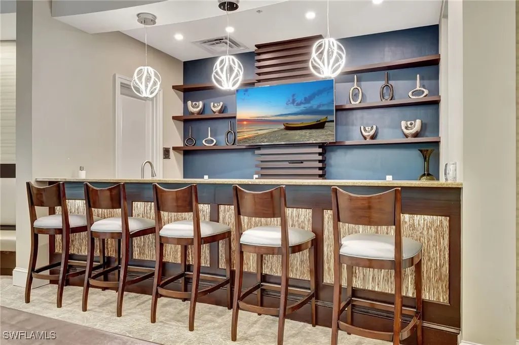 9115 Strada Place Naples FL 34108