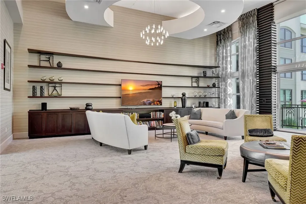 9115 Strada Place Naples FL 34108