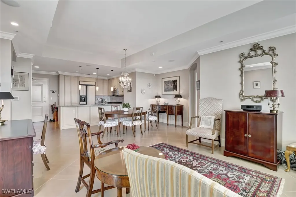 9115 Strada Place Naples FL 34108