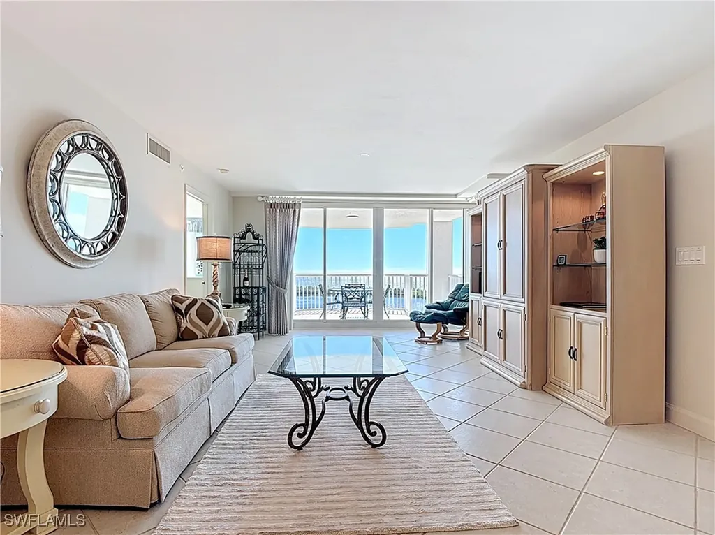 6849 Grenadier Boulevard Naples FL 34108