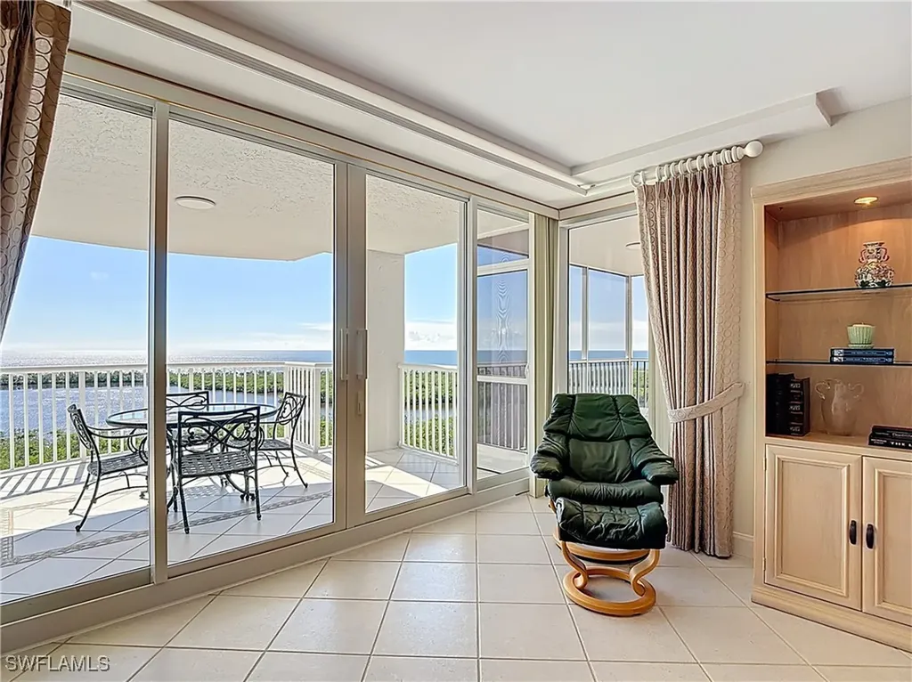 6849 Grenadier Boulevard Naples FL 34108