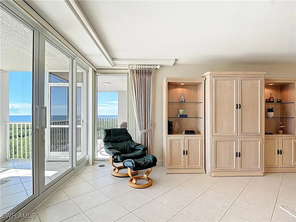 6849 Grenadier Boulevard Naples FL 34108