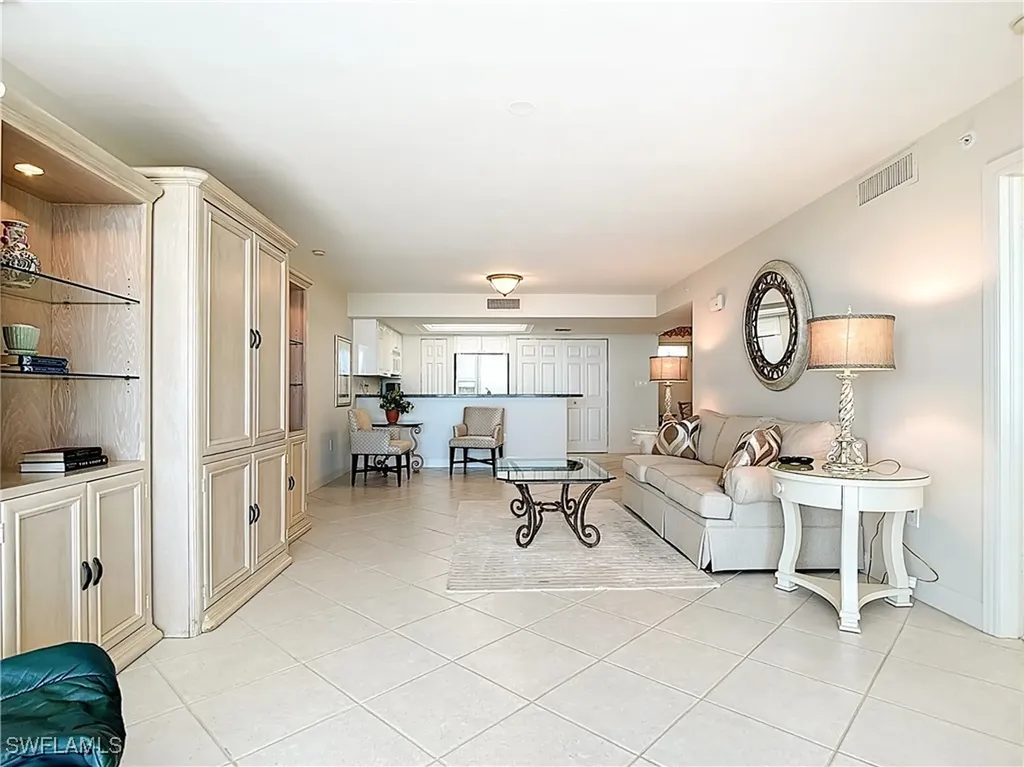6849 Grenadier Boulevard Naples FL 34108