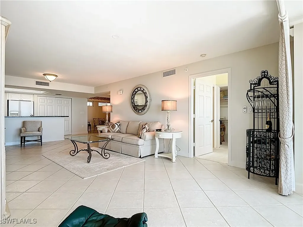 6849 Grenadier Boulevard Naples FL 34108