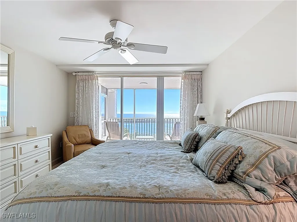 6849 Grenadier Boulevard Naples FL 34108