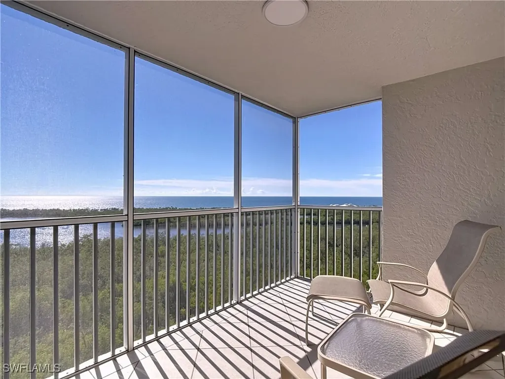 6849 Grenadier Boulevard Naples FL 34108