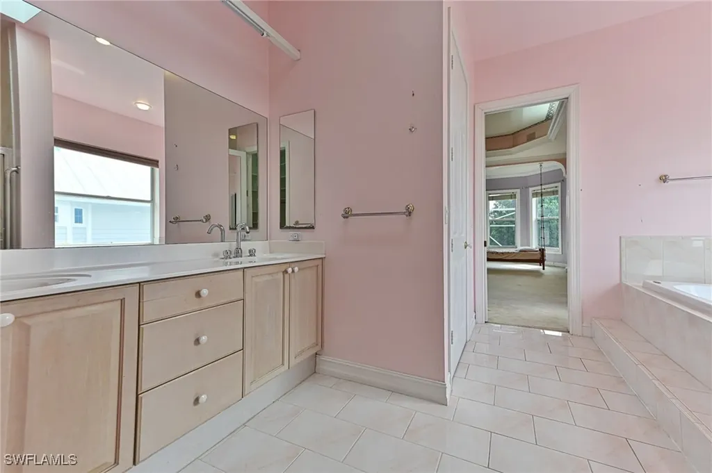 192 Topanga Drive Bonita Springs FL 34134