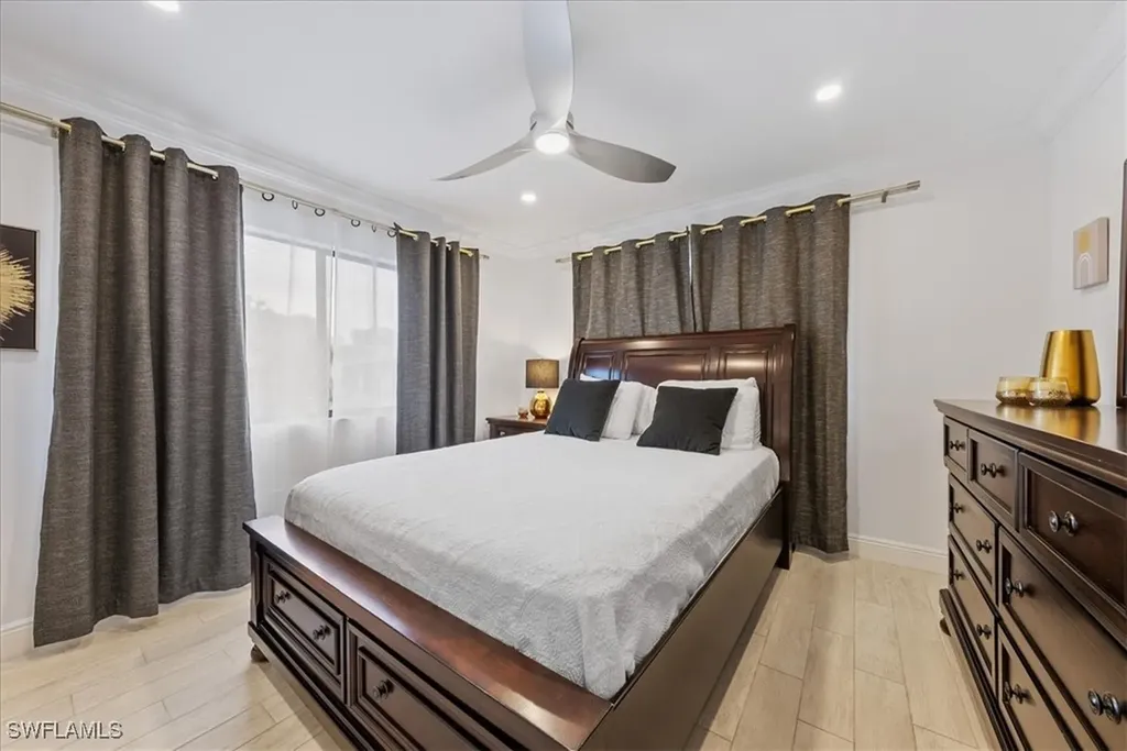 5841 Rattlesnake Hammock Road Naples FL 34113