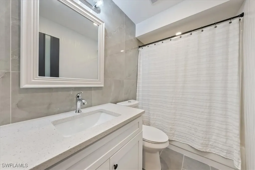 5841 Rattlesnake Hammock Road Naples FL 34113