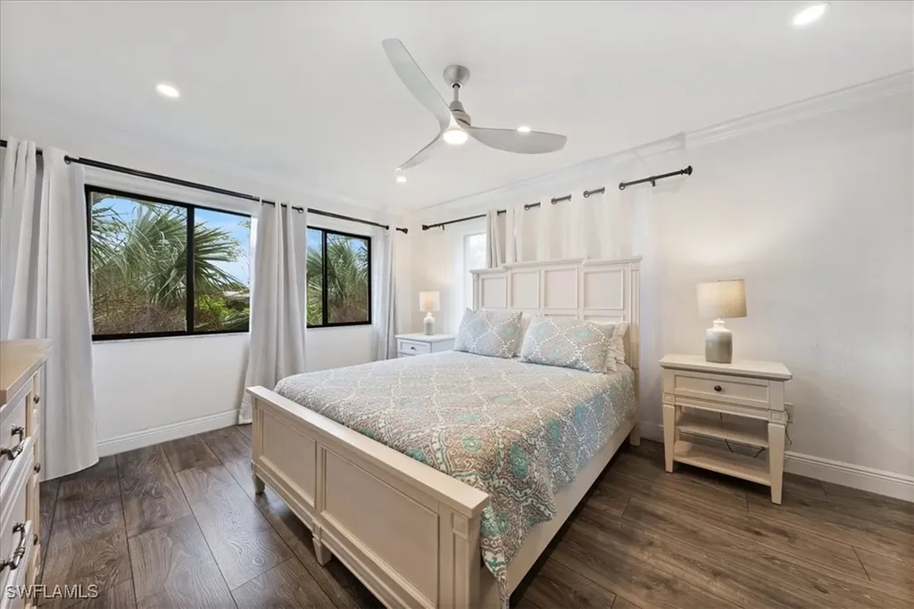 5841 Rattlesnake Hammock Road Naples FL 34113