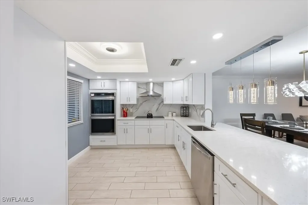 5841 Rattlesnake Hammock Road Naples FL 34113