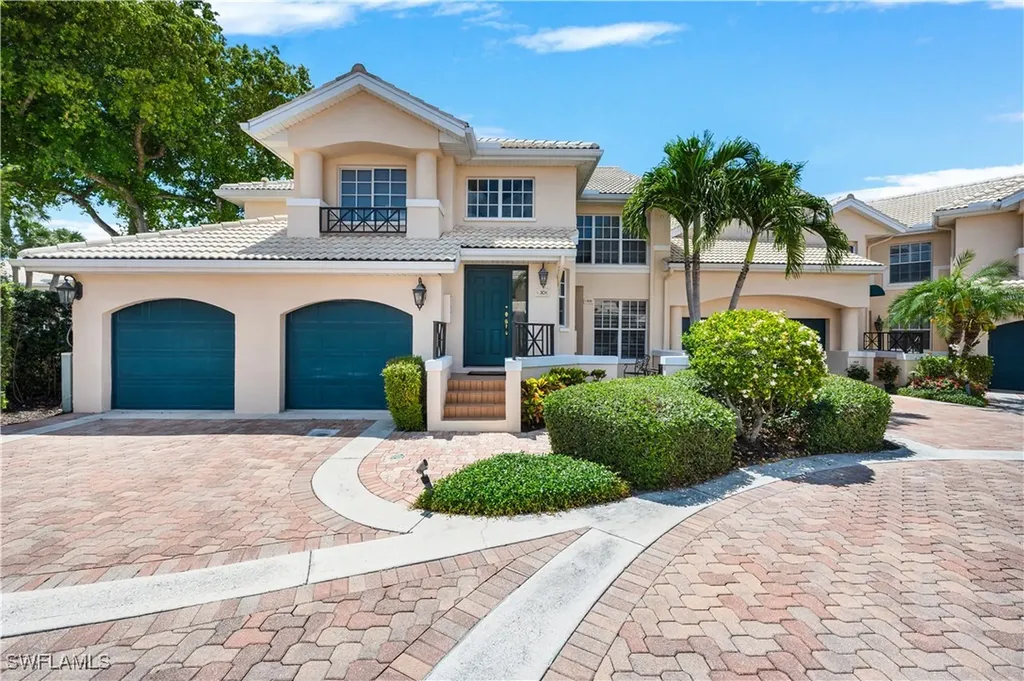 Naples FL, 6865 San Marino Drive, Unit 302A