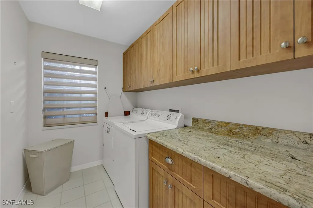 6865 San Marino Drive Naples FL 34108