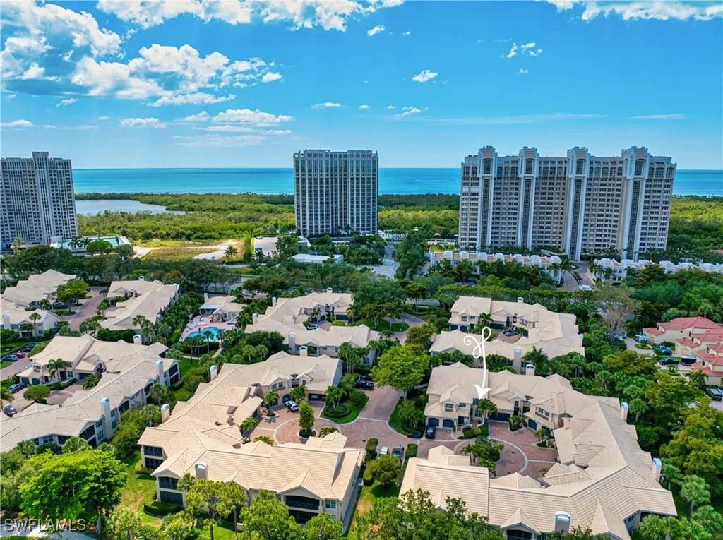 6865 San Marino Drive Naples FL 34108