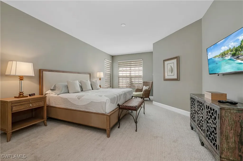 6865 San Marino Drive Naples FL 34108