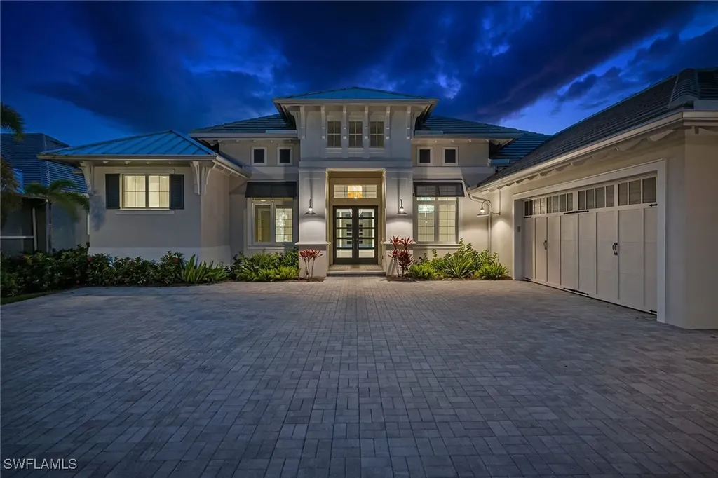 8871 Nevis Way Naples FL 34112
