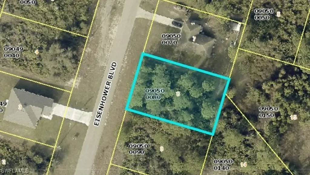 607 Eisenhower Boulevard Lehigh Acres FL 33974