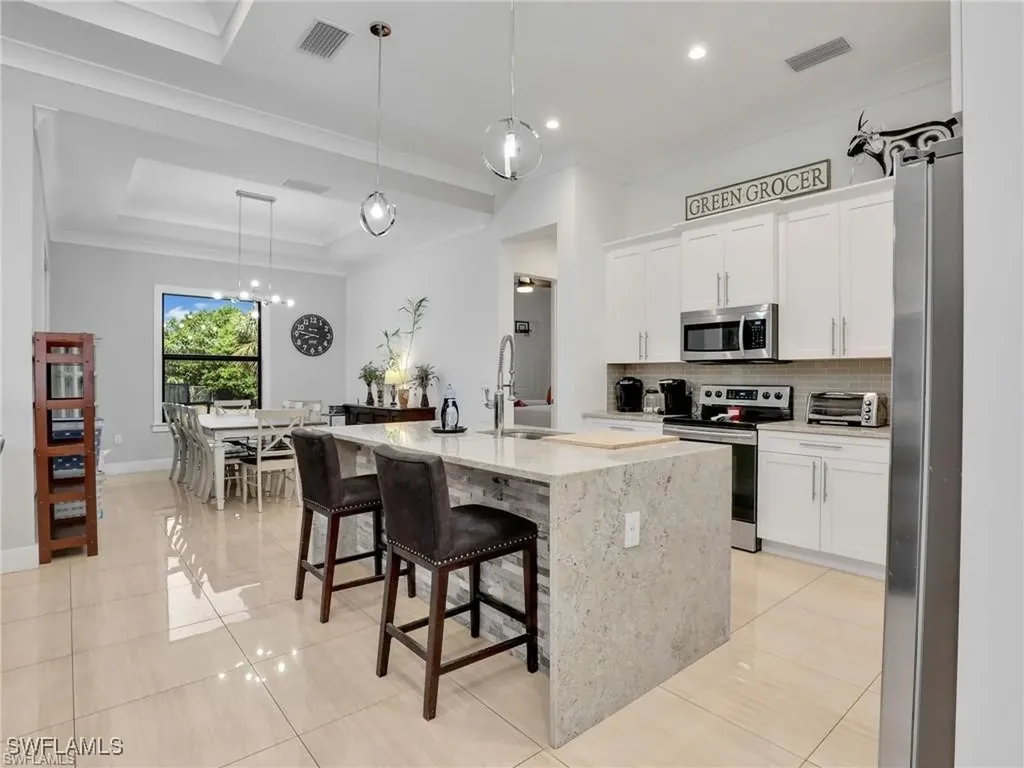 291 10th Street SE Naples FL 34117