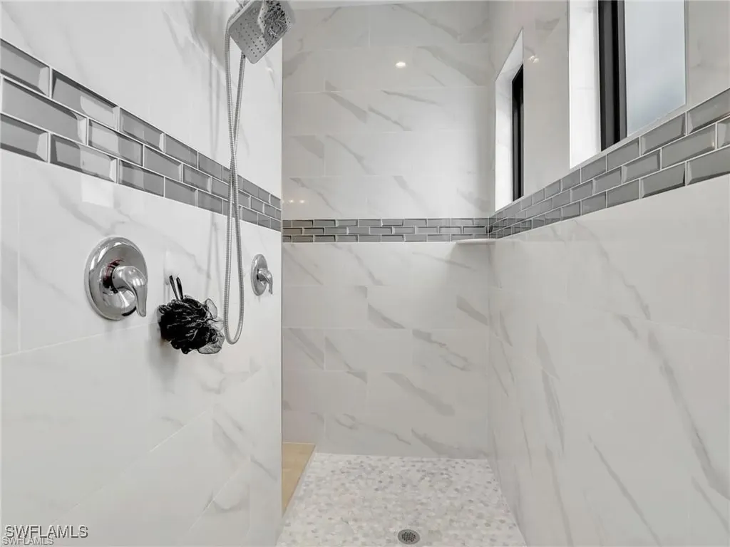 291 10th Street SE Naples FL 34117