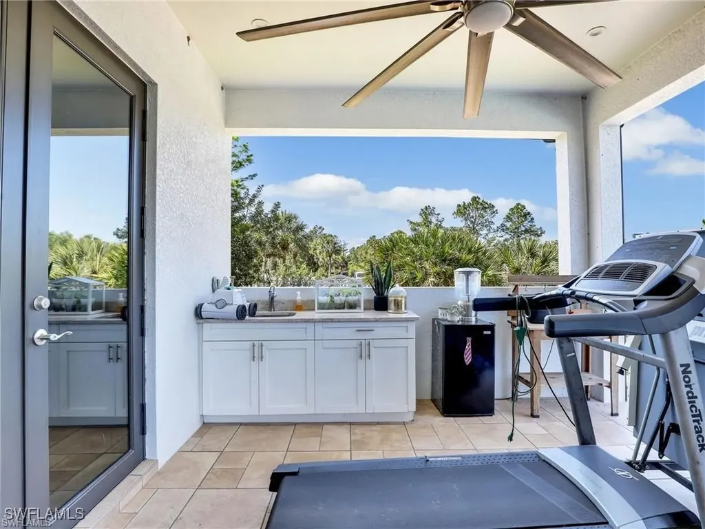 291 10th Street SE Naples FL 34117