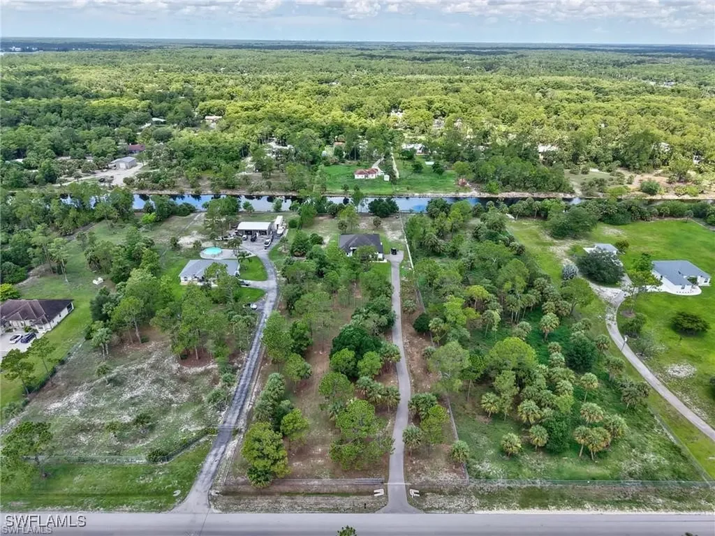 291 10th Street SE Naples FL 34117
