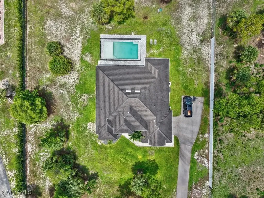 291 10th Street SE Naples FL 34117