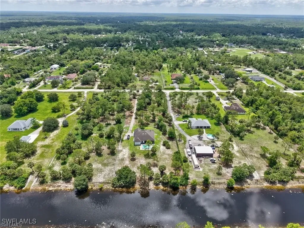 291 10th Street SE Naples FL 34117