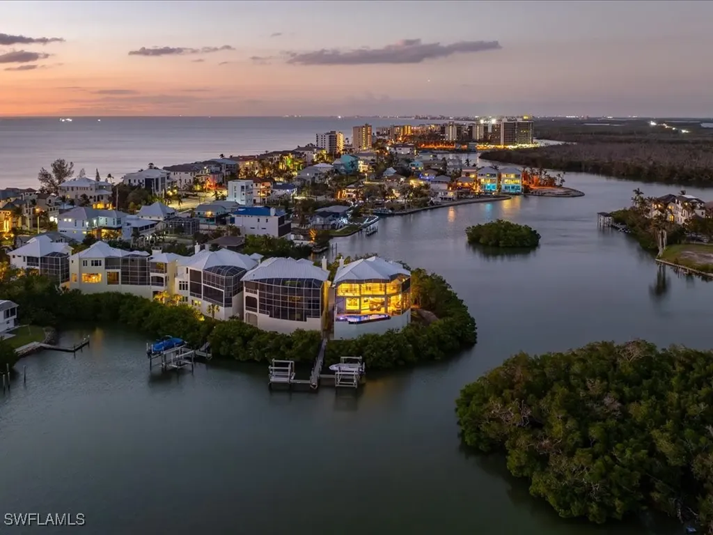 5801 Cape Hickory Court Bonita Springs FL 34134