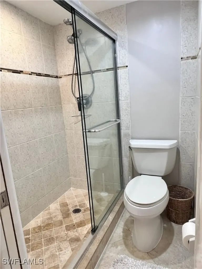 216 Palm Drive Naples FL 34112
