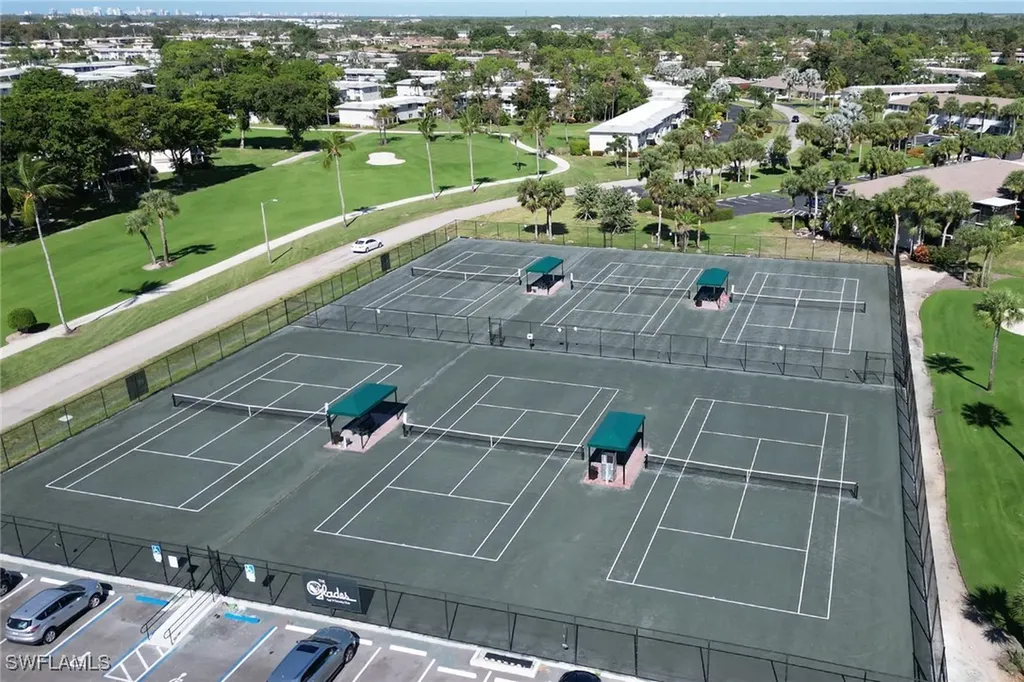 216 Palm Drive Naples FL 34112