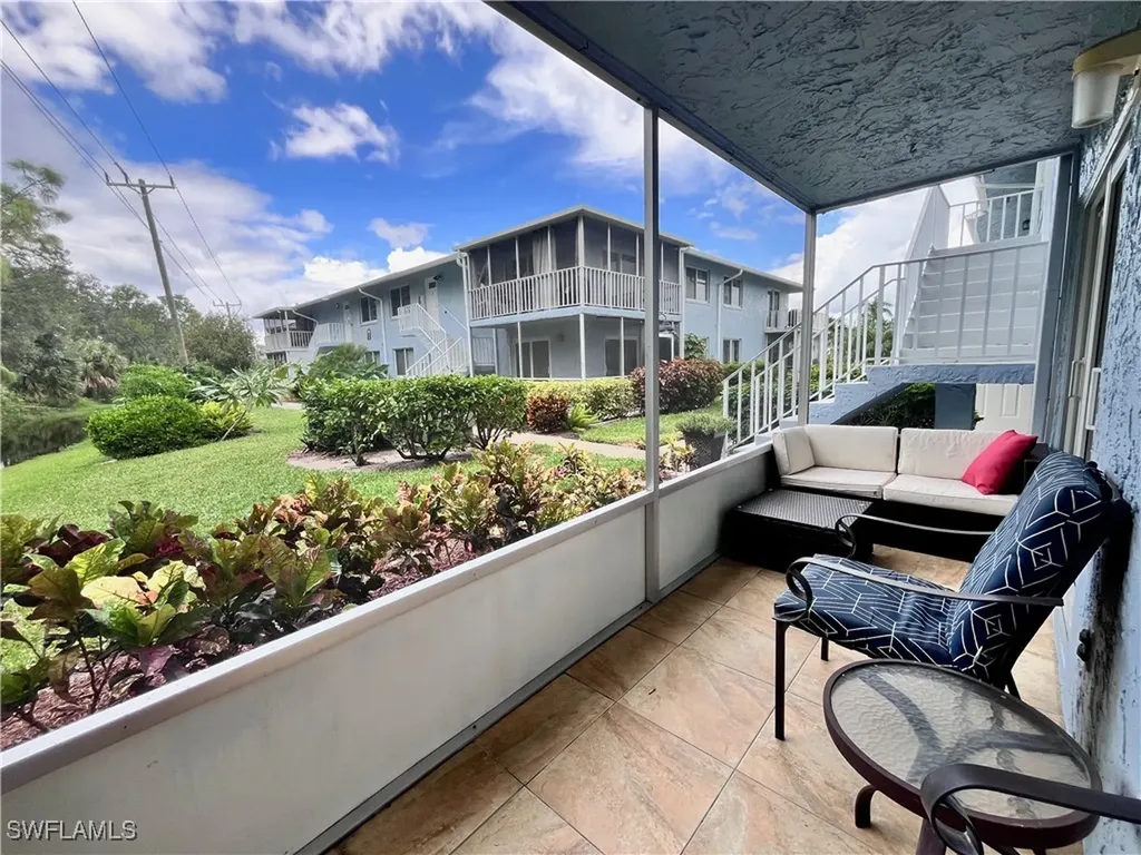 216 Palm Drive Naples FL 34112