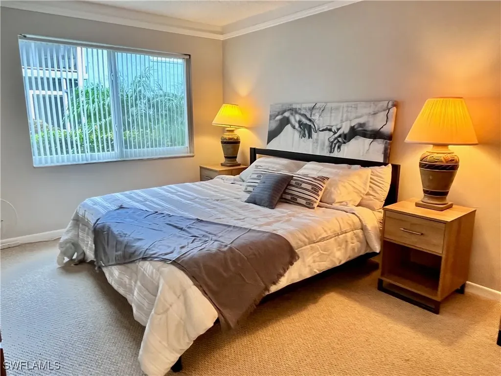 216 Palm Drive Naples FL 34112