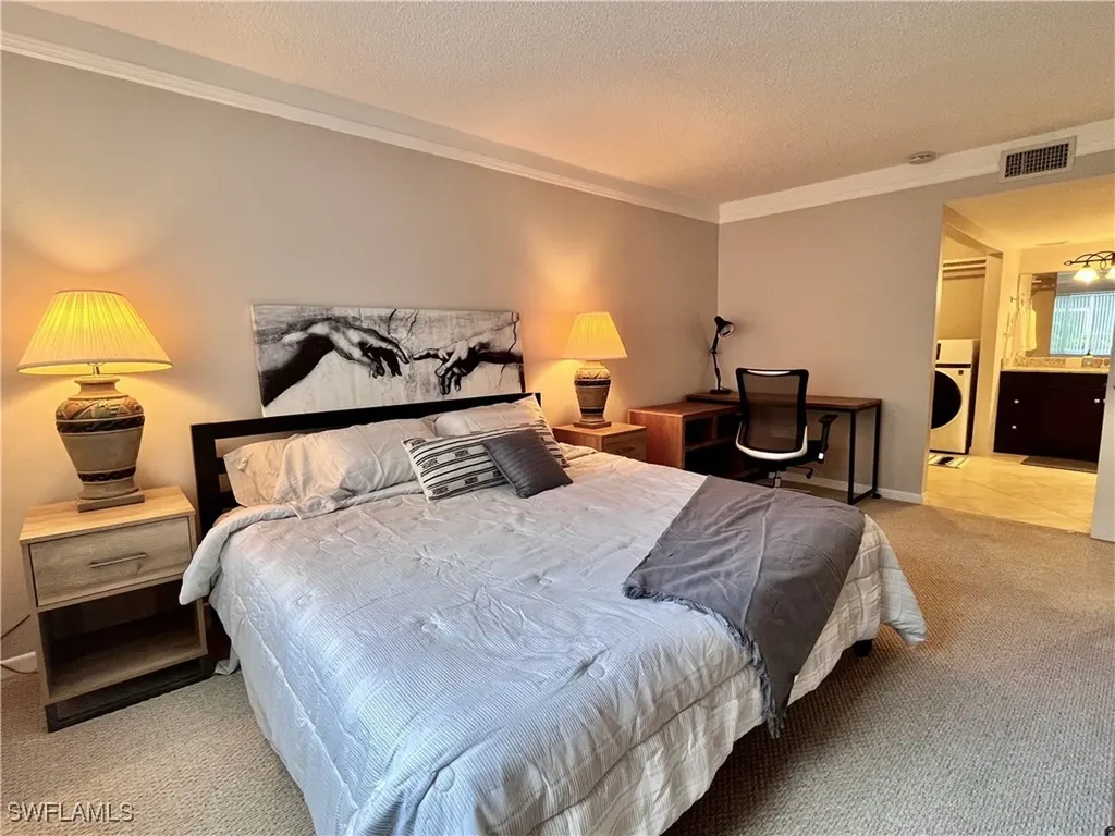 216 Palm Drive Naples FL 34112