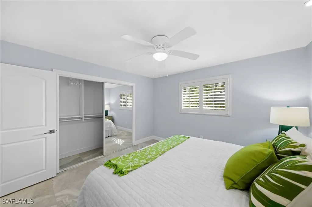 1605 Chesapeake Avenue Naples FL 34102