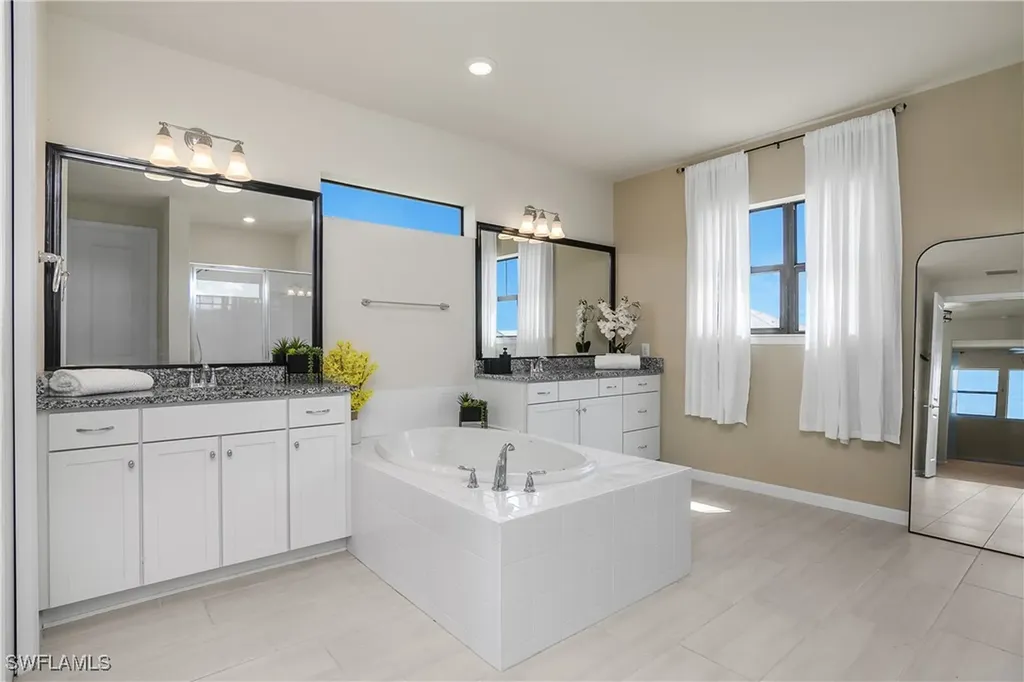 17628 Kinzie Lane Estero FL 33928