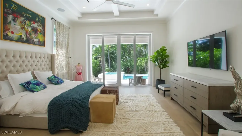 700 Wedge Drive Naples FL 34103