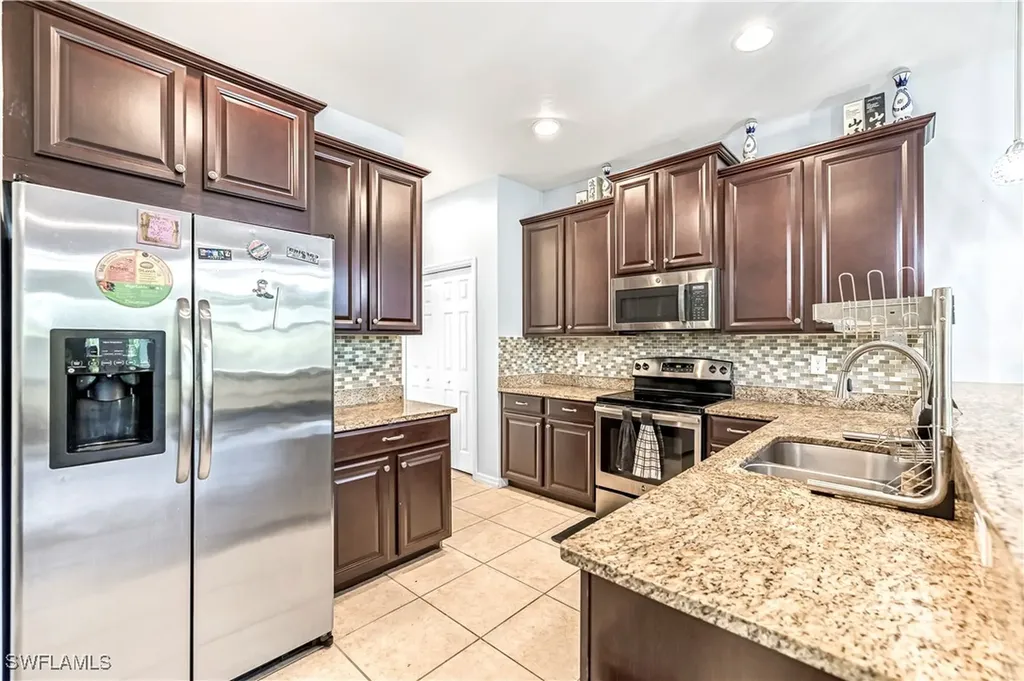 19550 Bowring Park Road Fort Myers FL 33967