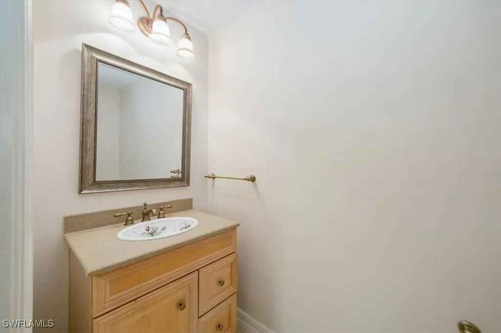 451 Bayfront Place Naples FL 34102
