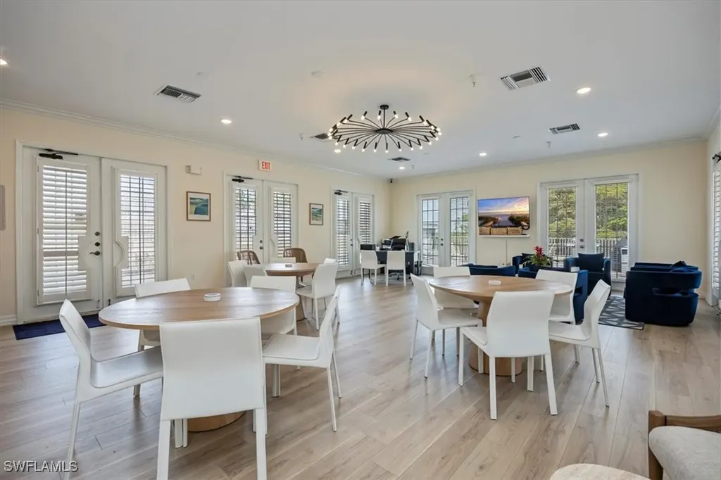 451 Bayfront Place Naples FL 34102