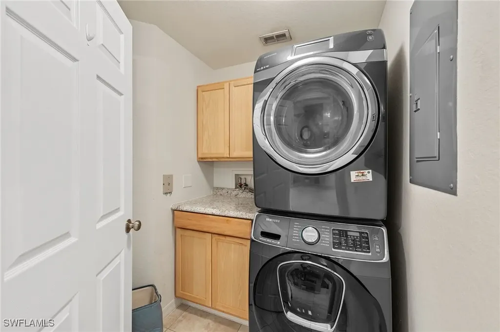 10017 Villagio Gardens Lane Estero FL 33928