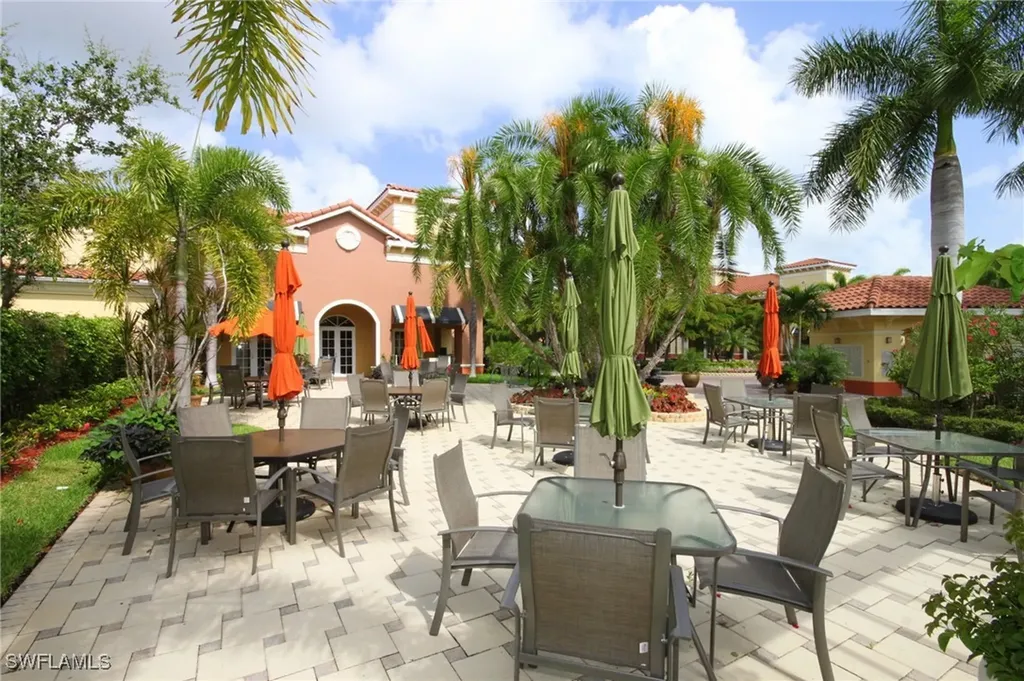 10017 Villagio Gardens Lane Estero FL 33928
