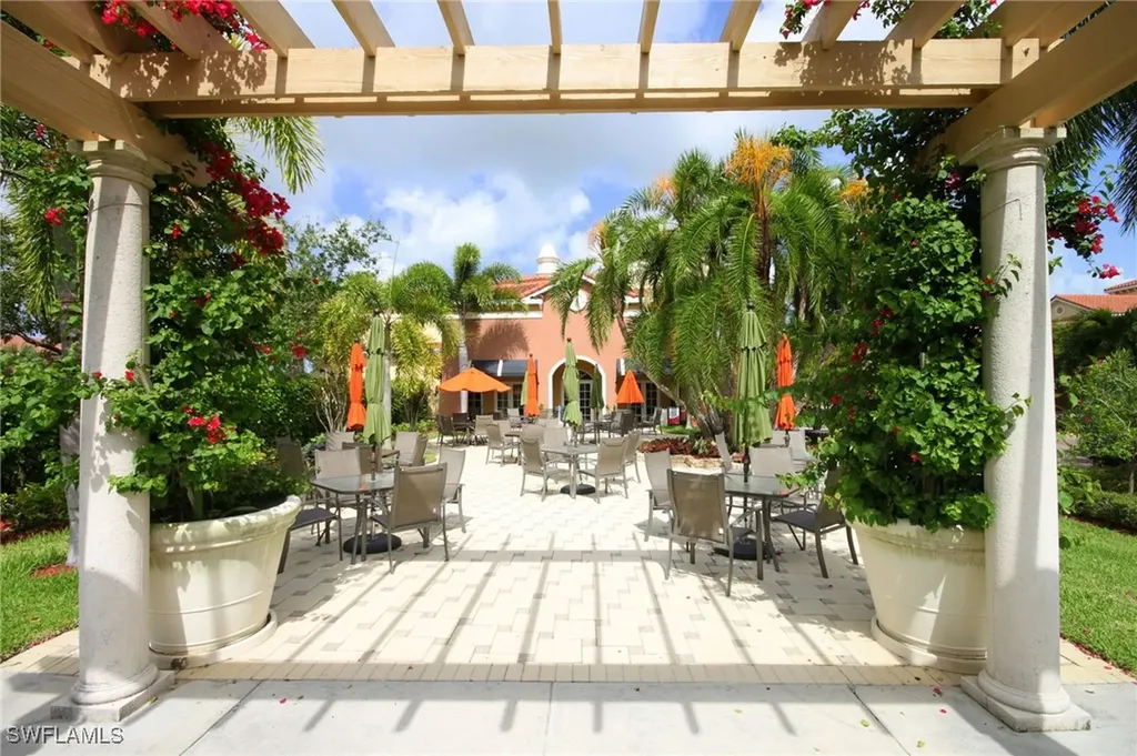 10017 Villagio Gardens Lane Estero FL 33928