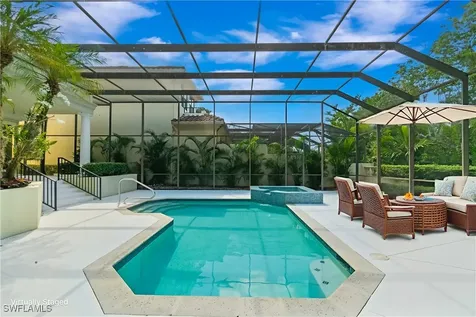 8169 Via Vecchia Naples FL 34108