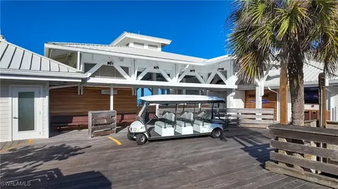 8169 Via Vecchia Naples FL 34108