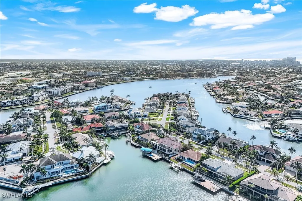 650 Rockport Court Marco Island FL 34145