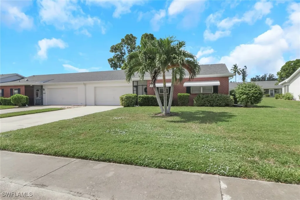 7032 Cedarhurst Drive Fort Myers FL 33919