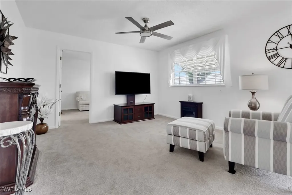 7032 Cedarhurst Drive Fort Myers FL 33919