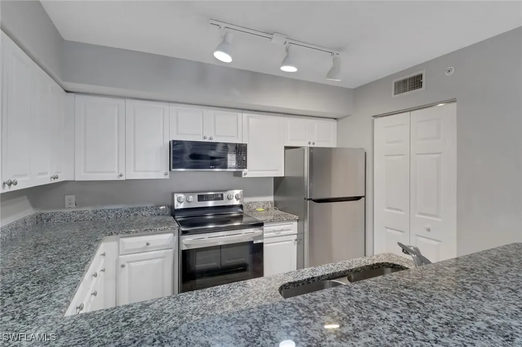 8659 River Homes Lane Bonita Springs FL 34135